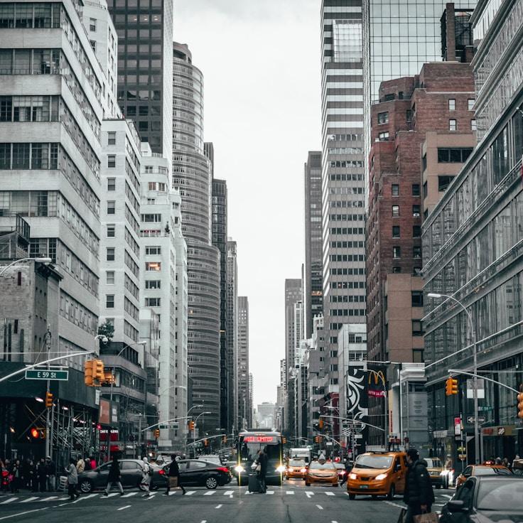 Family routine and school logistics in Bordeaux